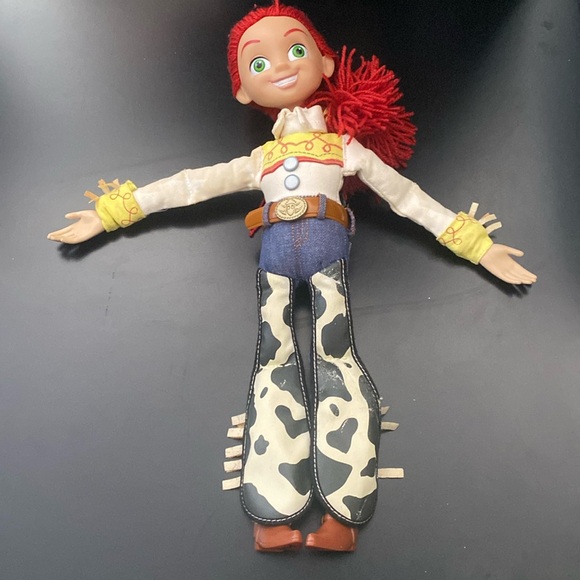 Disney Pixar Toy Story Jessie Doll with pull string (IS WORKING) Size 13” - Picture 1 of 11